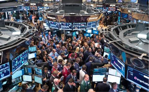 Busy NYSE trading floor